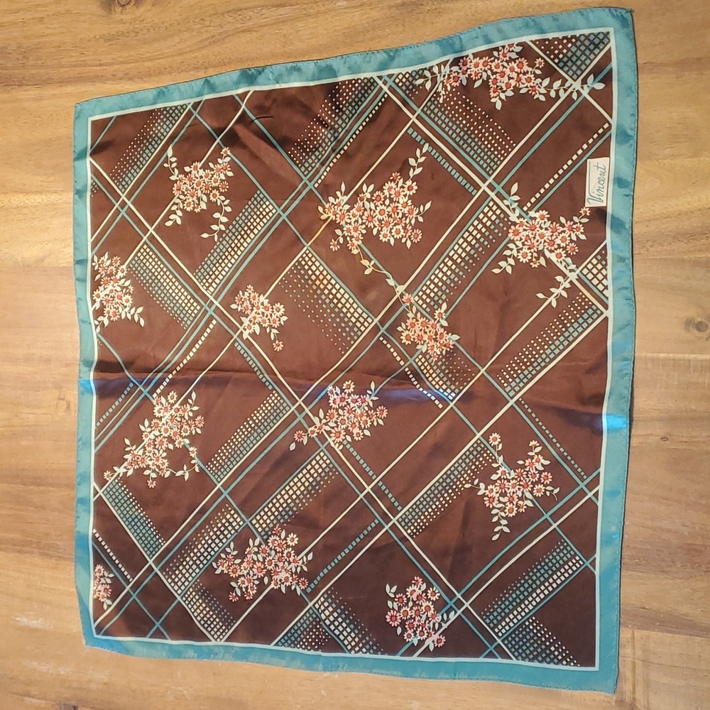 Vintage Vincent 1970's scarf